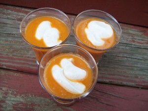 Carrot cake juice shots